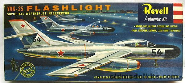 Revell 1/54 Yak-25 Flashlight 'S' Issue, H296-98 plastic model kit